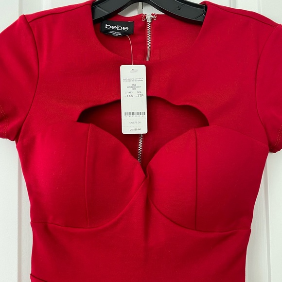 bebe Sweetheart Open Neck Peplum Top - Picture 4 of 5